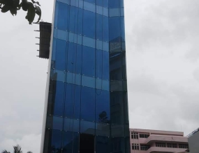 Công trình kính cường lực