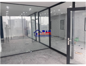 Chuyên cung cấp cửa kính cường lực giá rẻ uy tín tại TPHCM