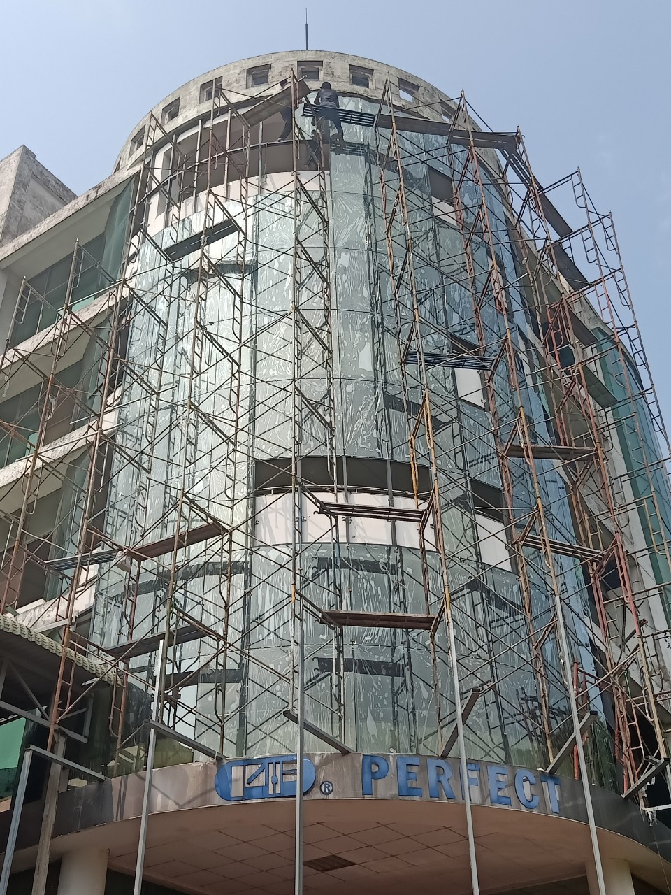 Công Ty TNHH Nhôm Kính Phúc An Khang 