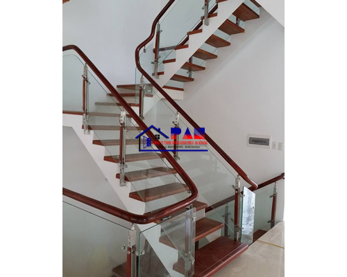 CẦU THANG KÍNH CƯỜNG LỰC 007