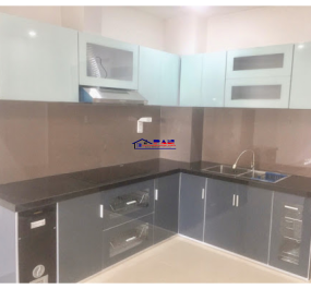 TỦ BẾP NHÔM KÍNH 005